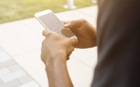 奢侈品行情拆解：追高与低吸之间，第三种打法是什么｜分析师视角
