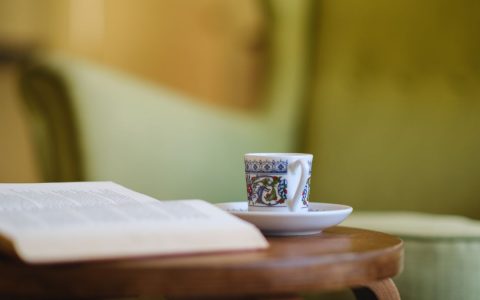 读《乌合之众》｜用今日大盘印证一句经典｜分析师视角