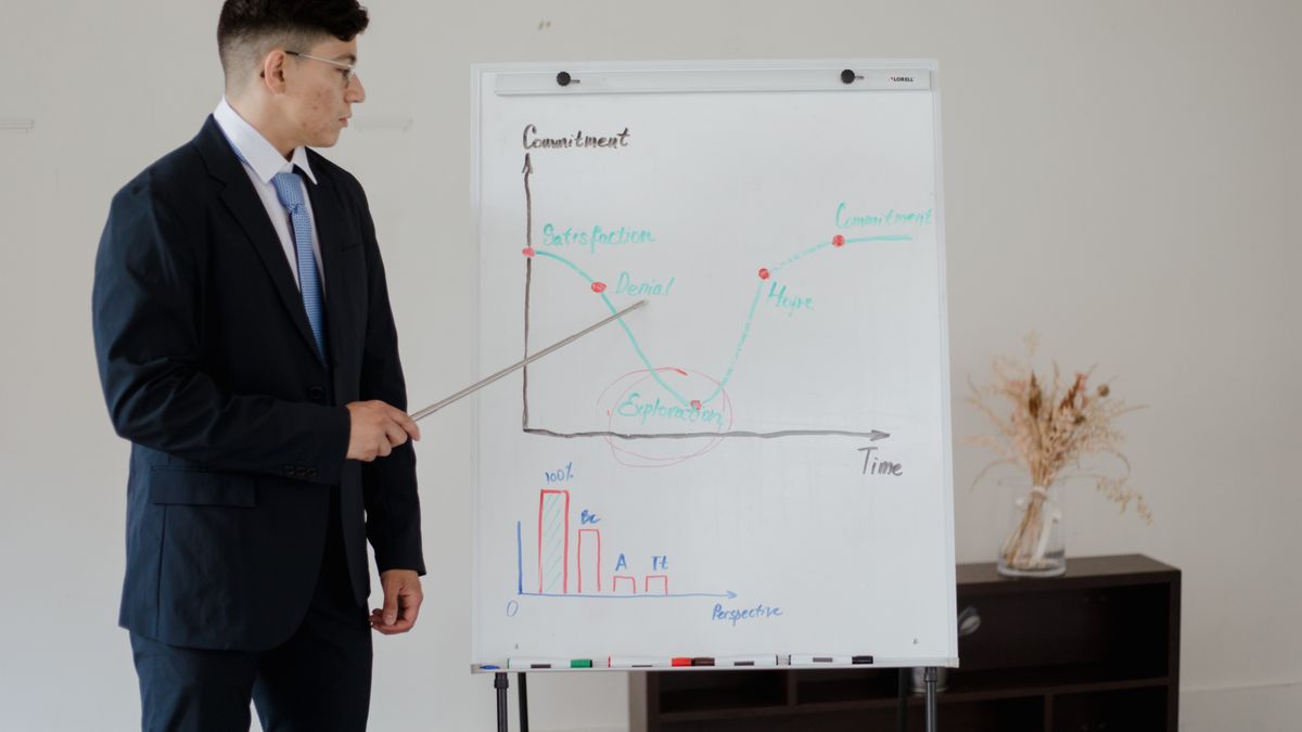 实战课｜从今日氢能源异动，学会换手率：看清筹码换手的温｜研究员视角